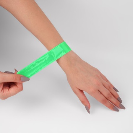 Reflective SLEP Bracelet, self-fixing, 22 × 3 cm, color mix-5