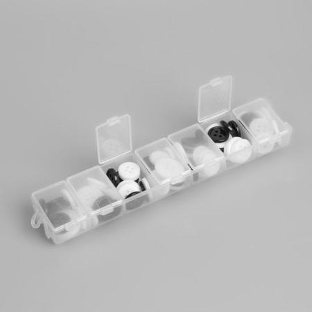 A set of buttons, 4 punctures, d = 12.5 / 15 / 17.5 mm, 80 ± 4 pcs, in a container, black / white color-2