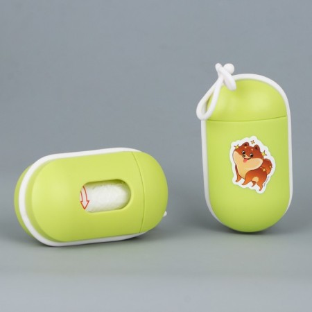 Container with packets for cleaning the dog "Clean", the color is green-3