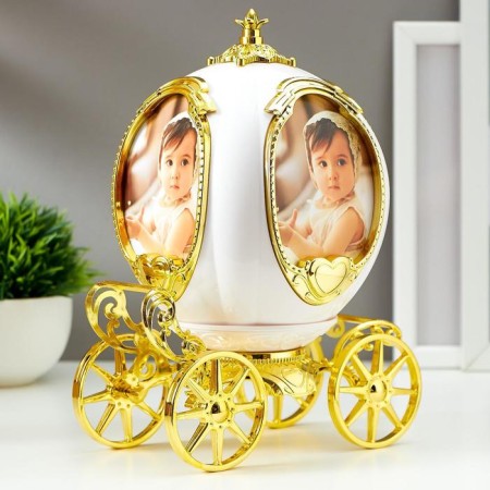 Photo frame plastic 9x7.5 cm Music "Carriage" White with gold 23x18x12.5 cm-2