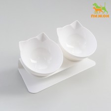 Plastic bowls on a white stand 27.5 x 14 x 15 cm white