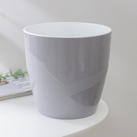 Kashpo for flowers with an insert "grace", 4.5 l, color gray color