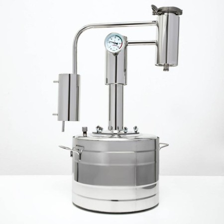 Distilder with a jean-cornea "Series T", 12 l