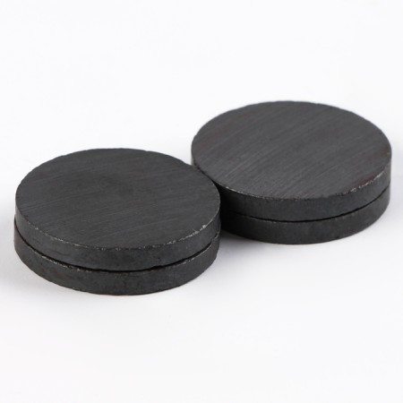 Magnet "Circle" set 4 pcs., Size 1 pc. - 2.5 cm-1