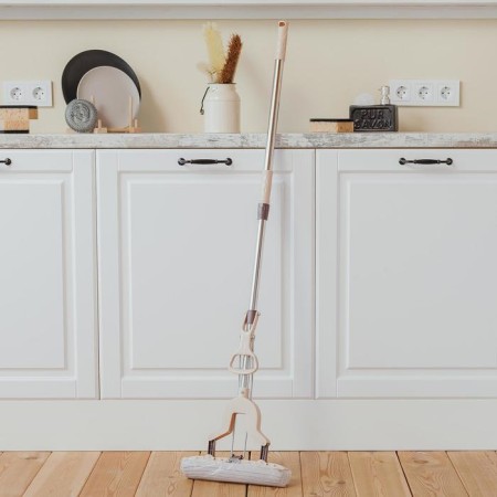 PVA floor washing with folding extraction of a shade, a steel composite stalk 27 × 6 × 100 (125) cm-1