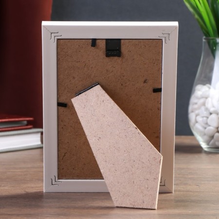 Photo frame Plastic "Mira" 10x15 cm, 261 white (plastic screen)-1