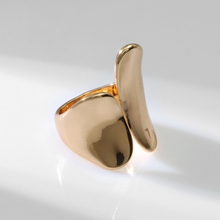 Ring Metal "Trend" two petals, color gold, size 16