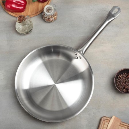 Pan, d = 30 cm, h = 5 cm, triple bottom, induction-1