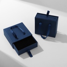 Gift box for the premium set, 10 × 10, blue color