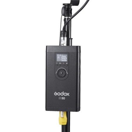 LED illuminator GODOX S60, focusing-7