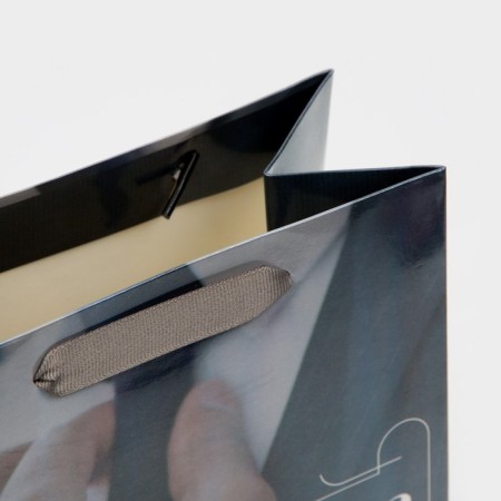 Gift Package Laminated, Packaging, "Gentleman", Rainbow Hologography, MS 18 x 23 x 10 cm-4