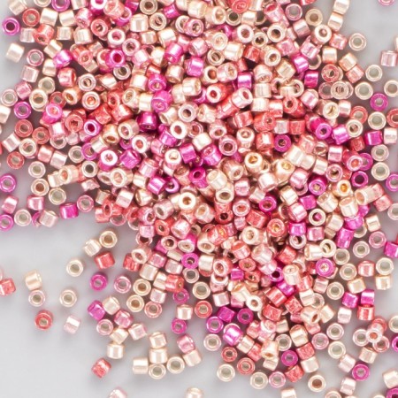 Glass beads 11/0 "cylinder. Caramel-pink gloss" 10 g