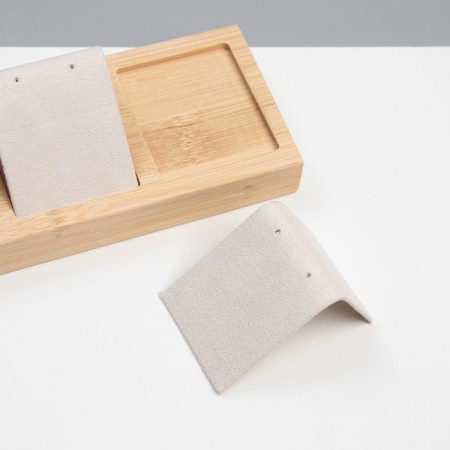 Earrings stand, wood, 3 pairs, 15.5 × 6.8 × 4.5 cm, beige color