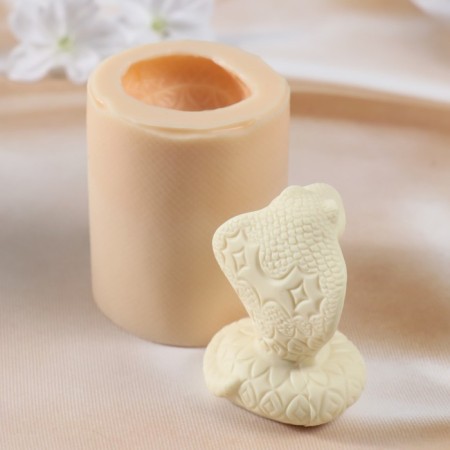 Silicone Mold "Snake No. 7" 7.5x5.5x5 cm-3