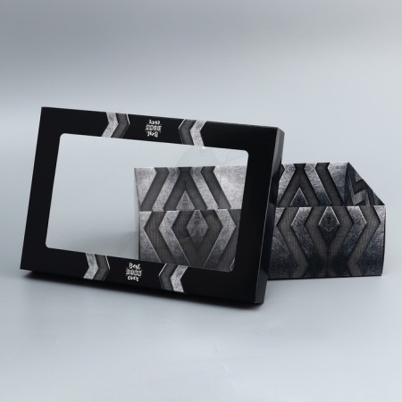 The box is folding, the lid is, "a real man", 30 x 20 x 9 cm with a window-4