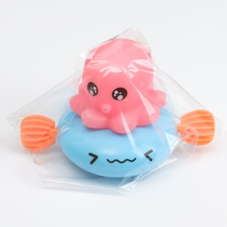Clothing toy for a bathtub with a spray "Octopus", Kroshka I-3