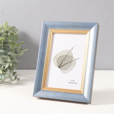 Photo frame plastic 10x15 cm "Gabriel" blue with a gold strip 2.2x14x19 cm-1