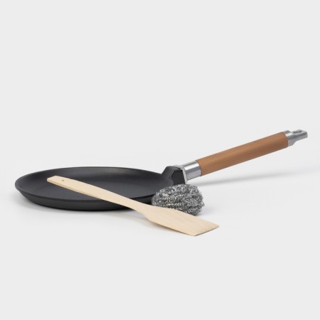 Pancake cast -iron frying pan Wild Kitchen, D = 22 cm, shoulder blade and sponge in the kit-7