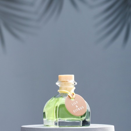 The aromatic diffuser "lily and citrus", 50 ml-1
