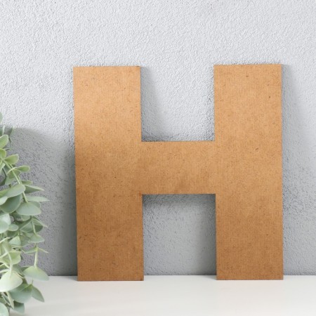 Panel letter "H" 19x20 cm, white-2