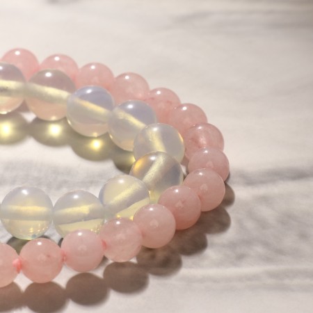 Set of bracelets 2 pcs. Shar No. 6 “Quartz Pink” and ball No. 8 Moonstone ”-1