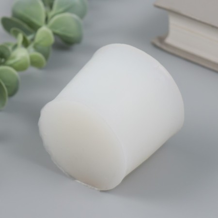 Mold Silicon "Strawberry" 5.8x4.7 cm-2