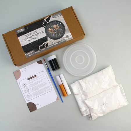 Set for creating a gypsum pallet with paints "Circle"-1