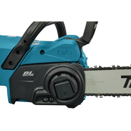 Dawed chain battery Makita DUC407Z, 18 V, 16 "/40 cm, step 3/8", without battery/ZU-2