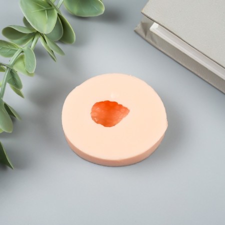 Silicone Mold "One Big Strawberries" 3.3x2 cm-1