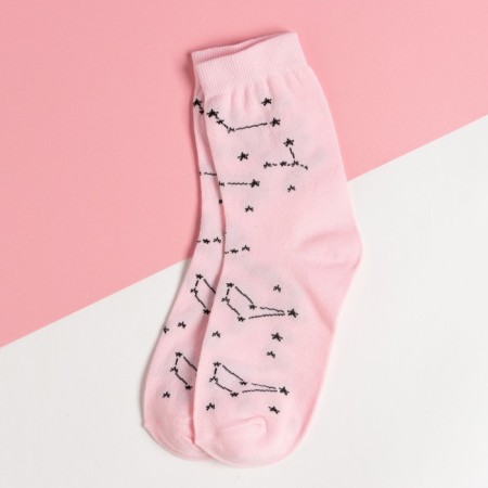 Female gift "Just Relax": blanket, socks, mask-5