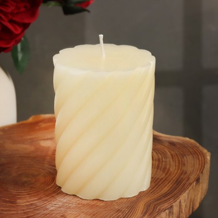 Candle-cylinder aromatic twisted "Jasminovid Madren", 7.5x10 cm-1