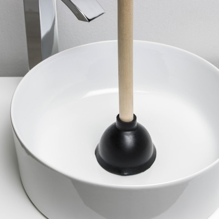 Vantuz with a wooden handle, d = 11 cm, h = 34 cm-2