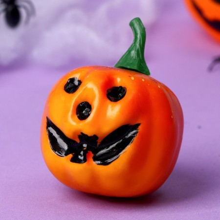 Decorative souvenir "Pumpkin" 5.5x5.5x8 cm-1