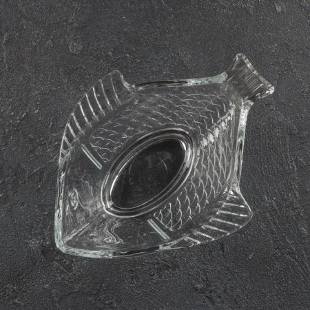 Fish salad, 21 × 16 cm-1