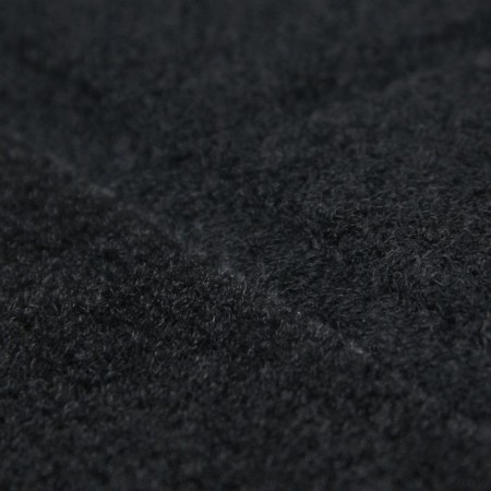 A set of pile rugs on a rubber -based Hyundai IX35-1
