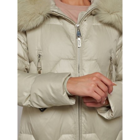 Coat insulated winter female, size 56, the color is light green-11