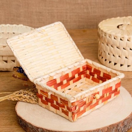 Amulet - Brownie casket, on a chest, 12x17x19 cm, mix-5