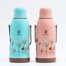 Thermos 3.2 l, with a glass flask, retains heat 36 hours, mix