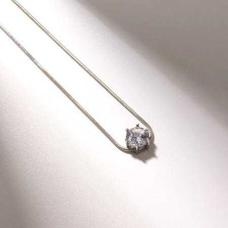 Piece "Strazinka" is large, the color is white in silver, 40 cm-1