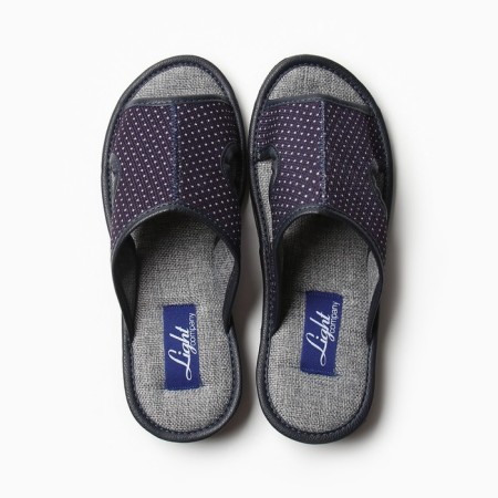 Women's slippers, size 37-1