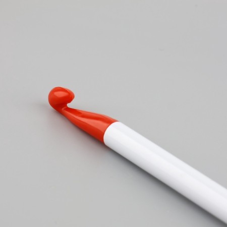 Knitting hook, d = 7 mm, 16 cm, white/red color-3