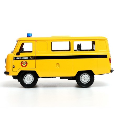 Metal machine "UAZ 3962. Police", inertia, 1:24, light and sound-1