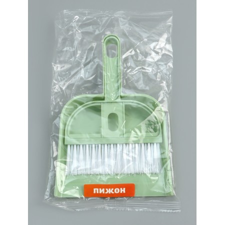 Scoop with a brush for cleaning animals 20 x 12 x 2 cm, green-3