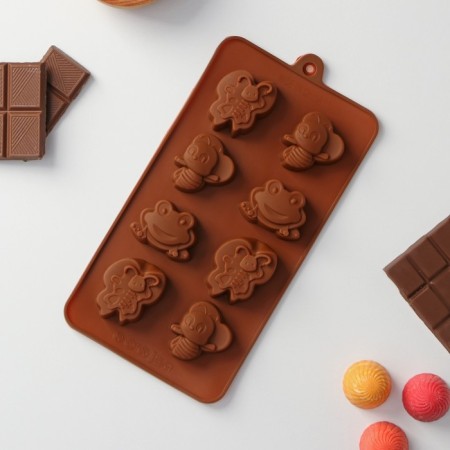 The form for decorations of the share "insects", silicone, 22 × 11.5 × 2 cm, 8 cells, brown color-1