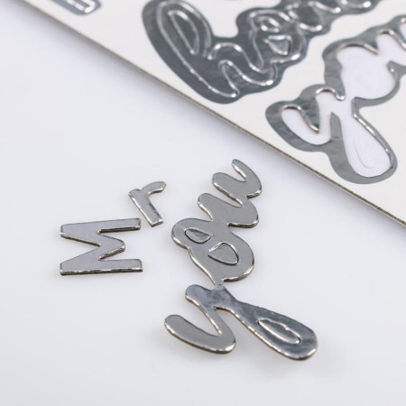 Cardboard stickers with “Mr and MRS” foil-2