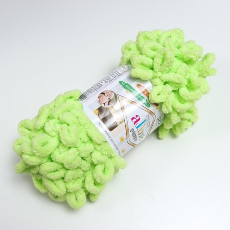 Yarn "Puffy" 100 % micropoliester 9m/100g (41 pistachio)-1