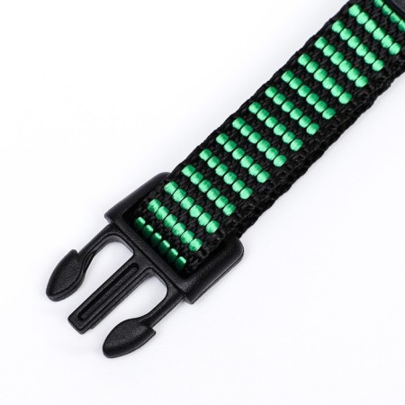 The collar of the corrugated, 40 x 1.5 cm, black-green-2