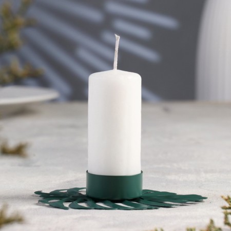 Metallic “Link” candlestick, one candle, 12.3 x 10 x 2 cm, green