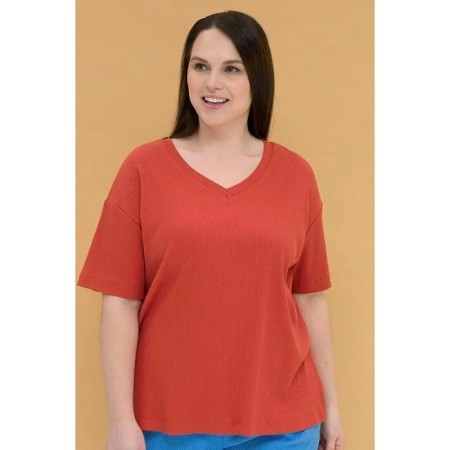 Female T -shirt, size 5xl, terracotta color