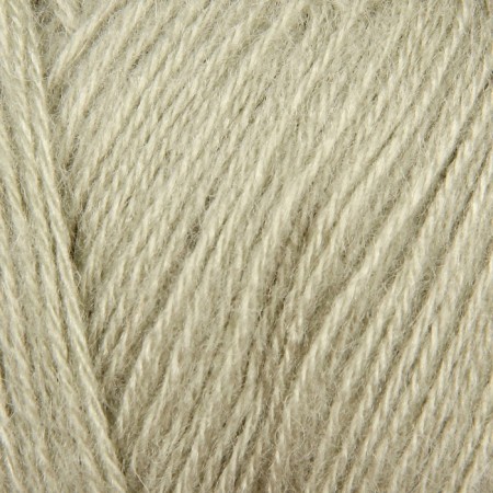 Yarn "Angora Gold" 20% wool, 80% acrylic 550m/100g (267 pasta)